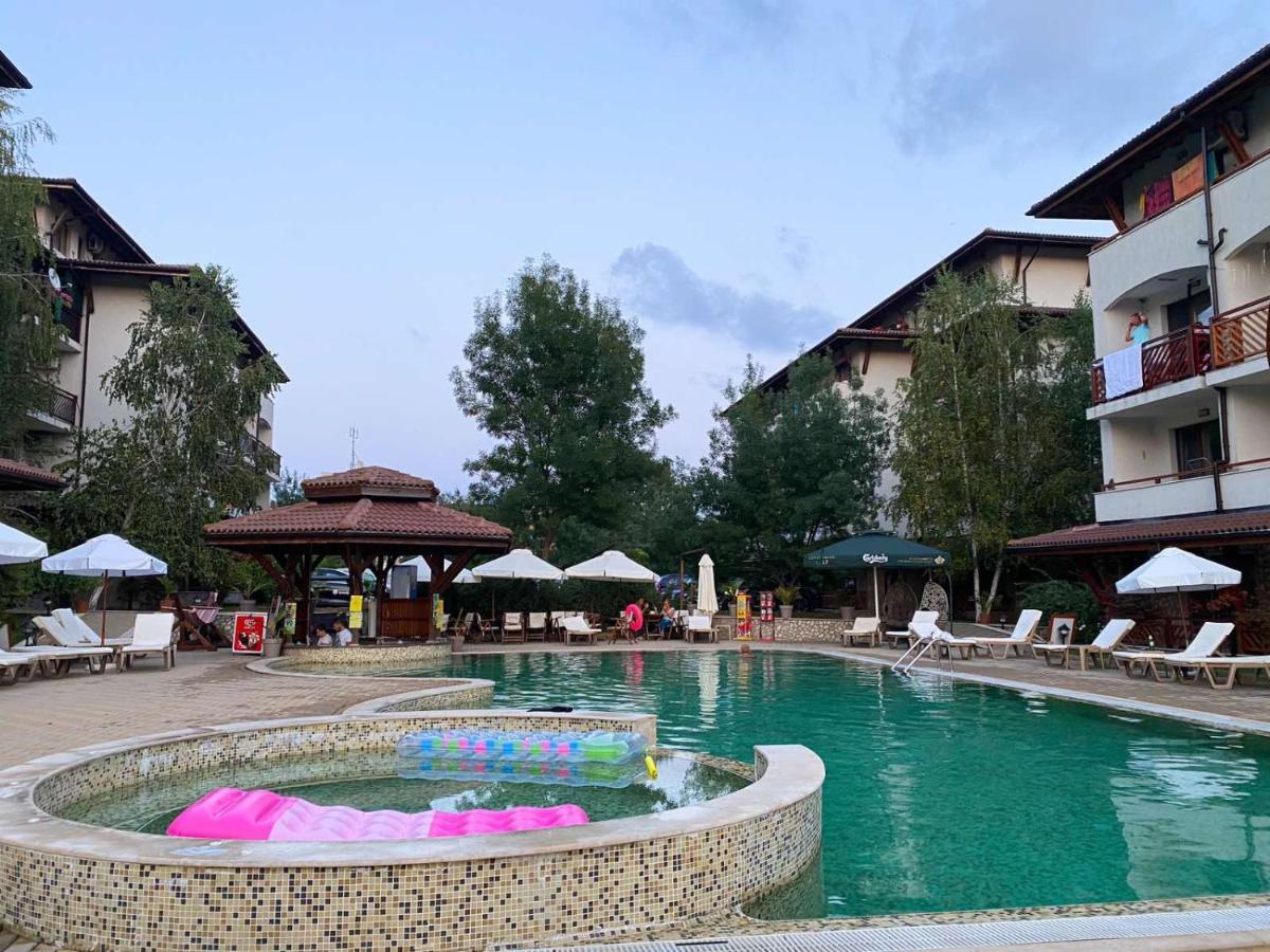 Mm Complex Aparthotel Πριμόρσκο Εξωτερικό φωτογραφία