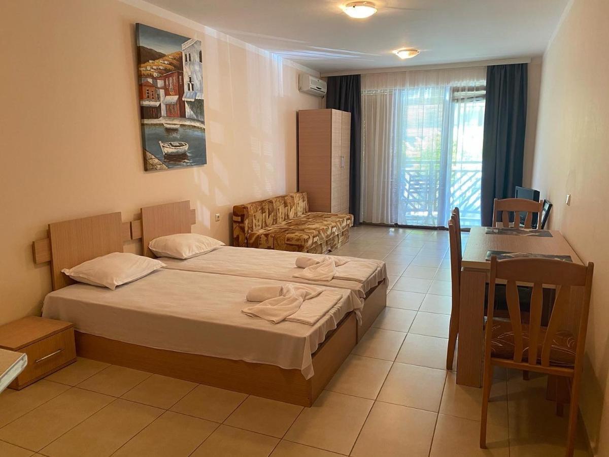 Mm Complex Aparthotel Πριμόρσκο Εξωτερικό φωτογραφία