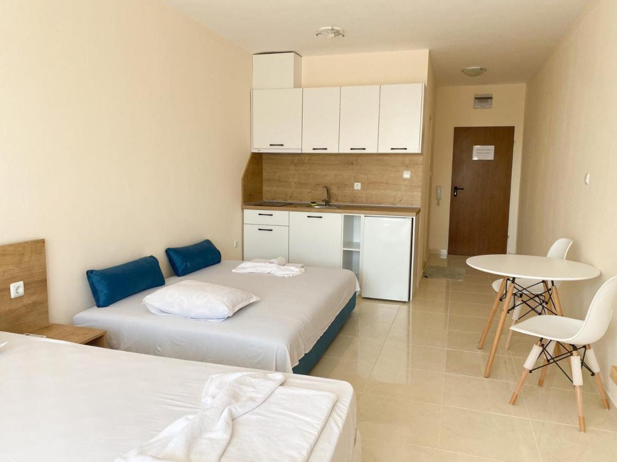 Mm Complex Aparthotel Πριμόρσκο Εξωτερικό φωτογραφία